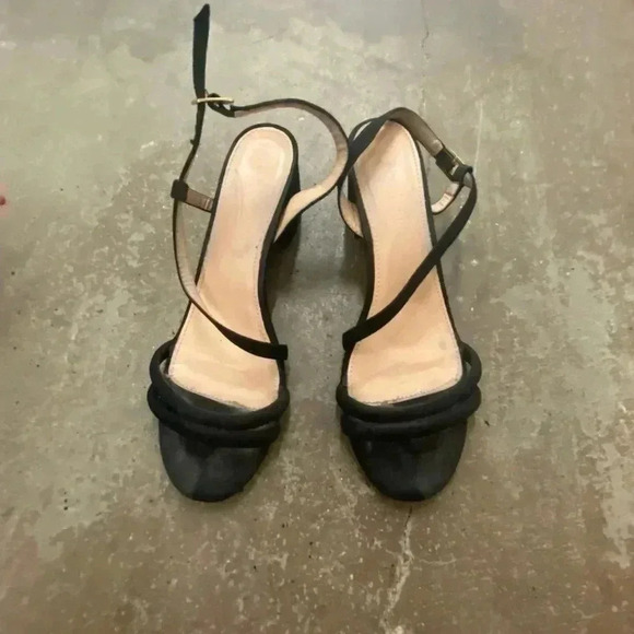 Boohoo block heel strappy sandals - Picture 2 of 7